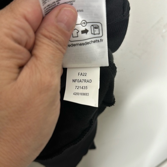 The North Face Women’s plus size 3XL Black Hoodie new with tags - Picture 7 of 9